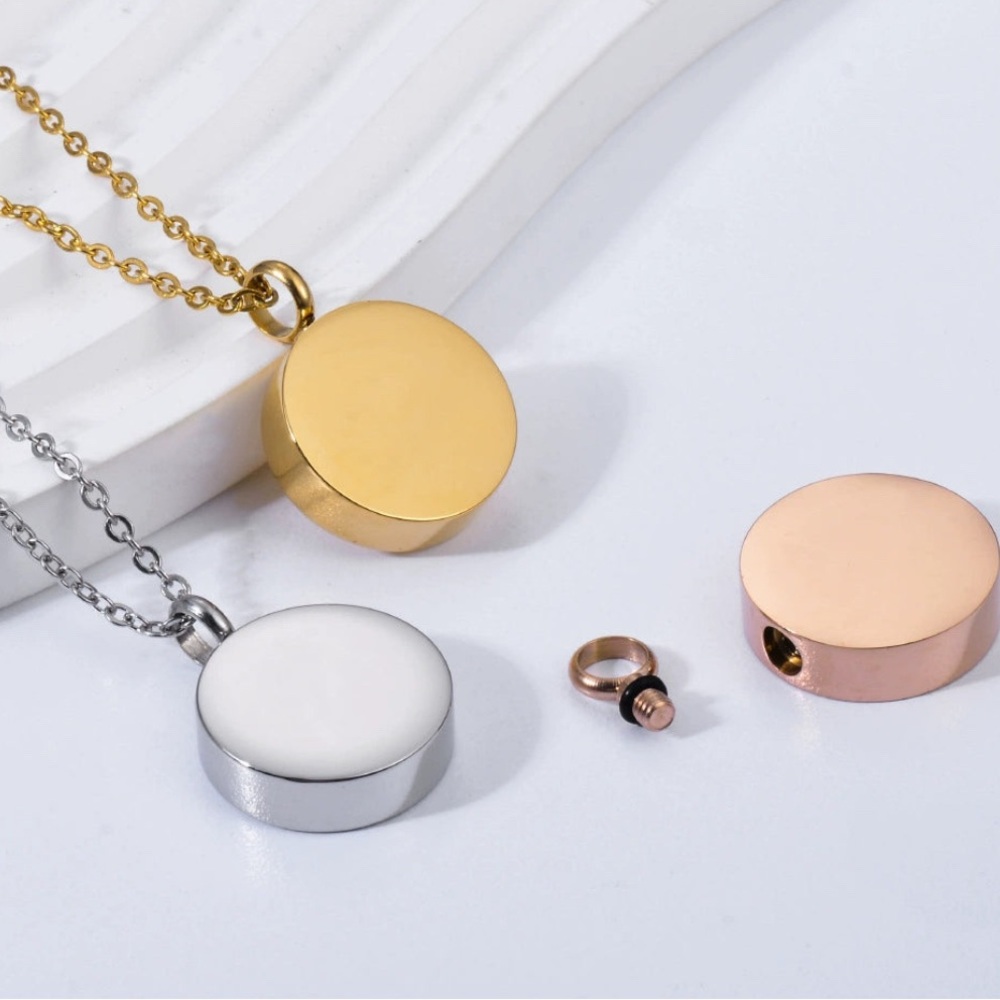 Stainless Steel Round Openable
Perfume Bottle, Family Pet Hair, Ashes